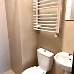 Апартаменти Osapart In A Complex Semycvit 4