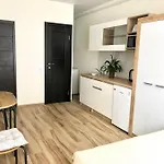 Osapart In A Complex Semycvit 4 Апартаменти Львів